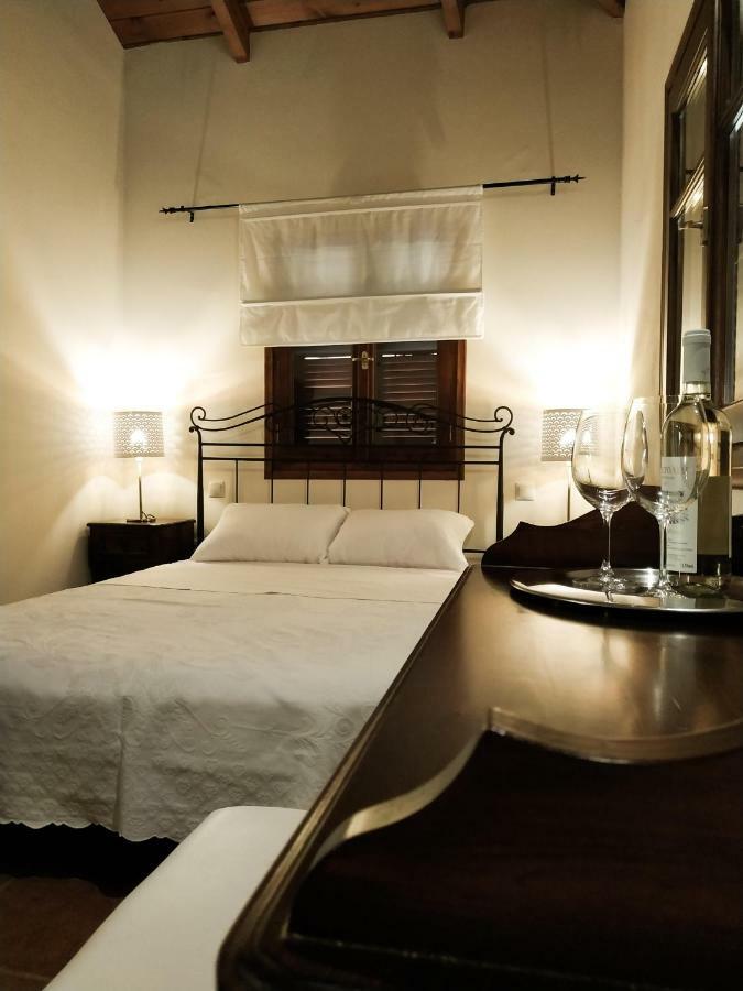 Villa Conifera مدينة زاكينثوس المظهر الخارجي الصورة